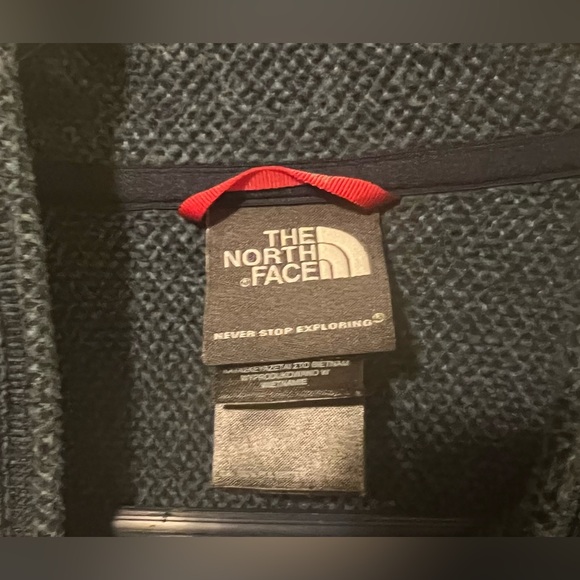 The NorthFace Men’s 1/4 zip pullover XXL - Picture 3 of 5